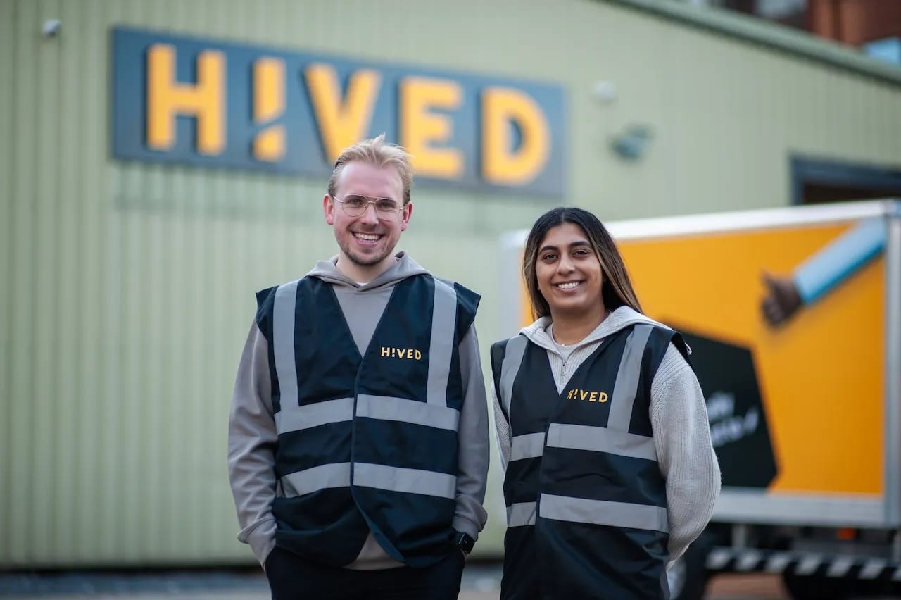HIVED sichert sich 42 Mio. $ zur Expansion seines KI-gestützten, vollelektrischen Logistiknetzwerks