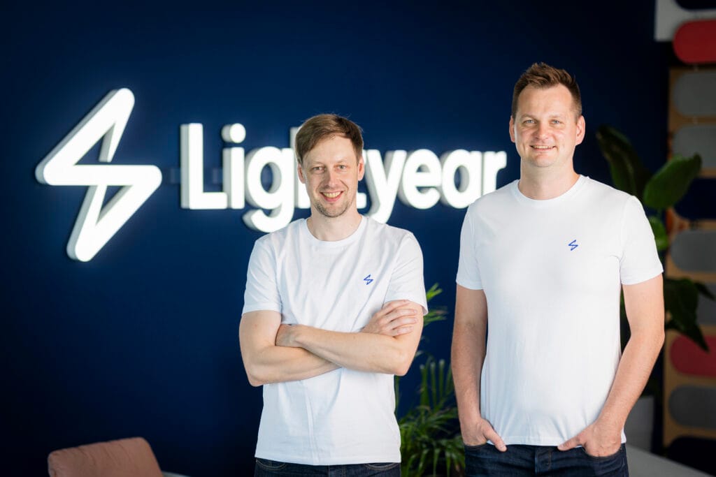 Lightyear sichert sich 23 Mio. $ in Series-B-Finanzierungsrunde und führt KI-gestützte Marktanalyse ein
