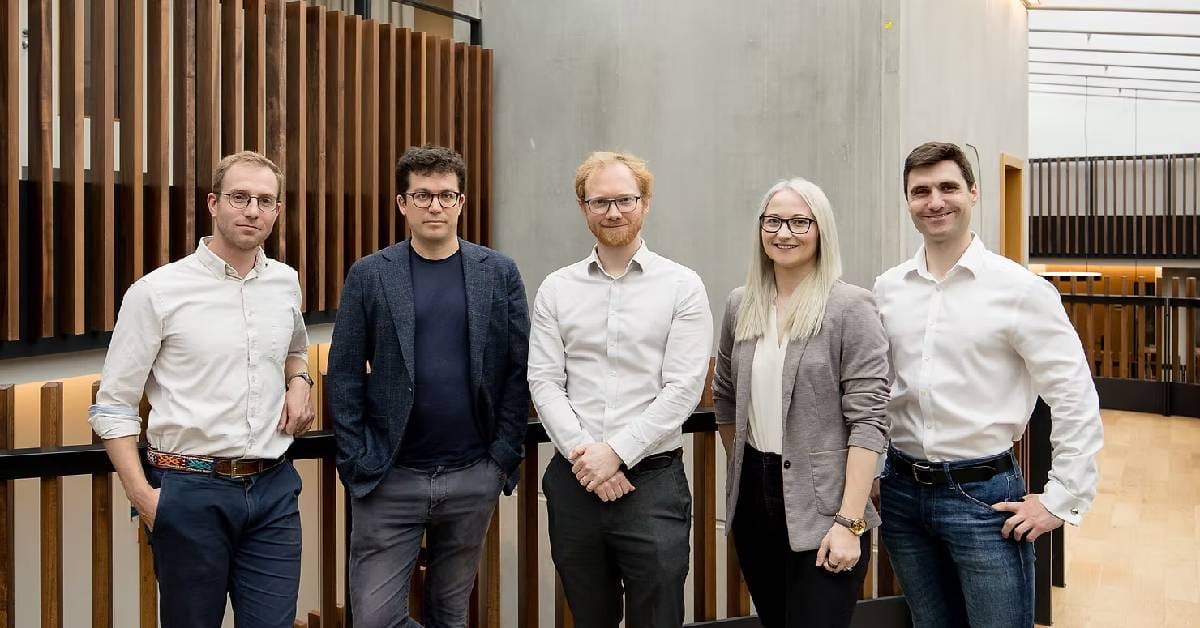 Quantum Fabrix sichert sich 2,2 Mio. € Seed-Finanzierung zur Skalierung modularer Quantenhardware