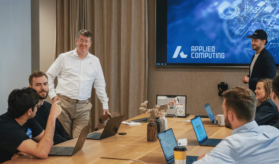 Applied Computing sichert sich 9 Mio. £ Seed-Finanzierung zur Einführung von Superintelligenz in der Energiebranche