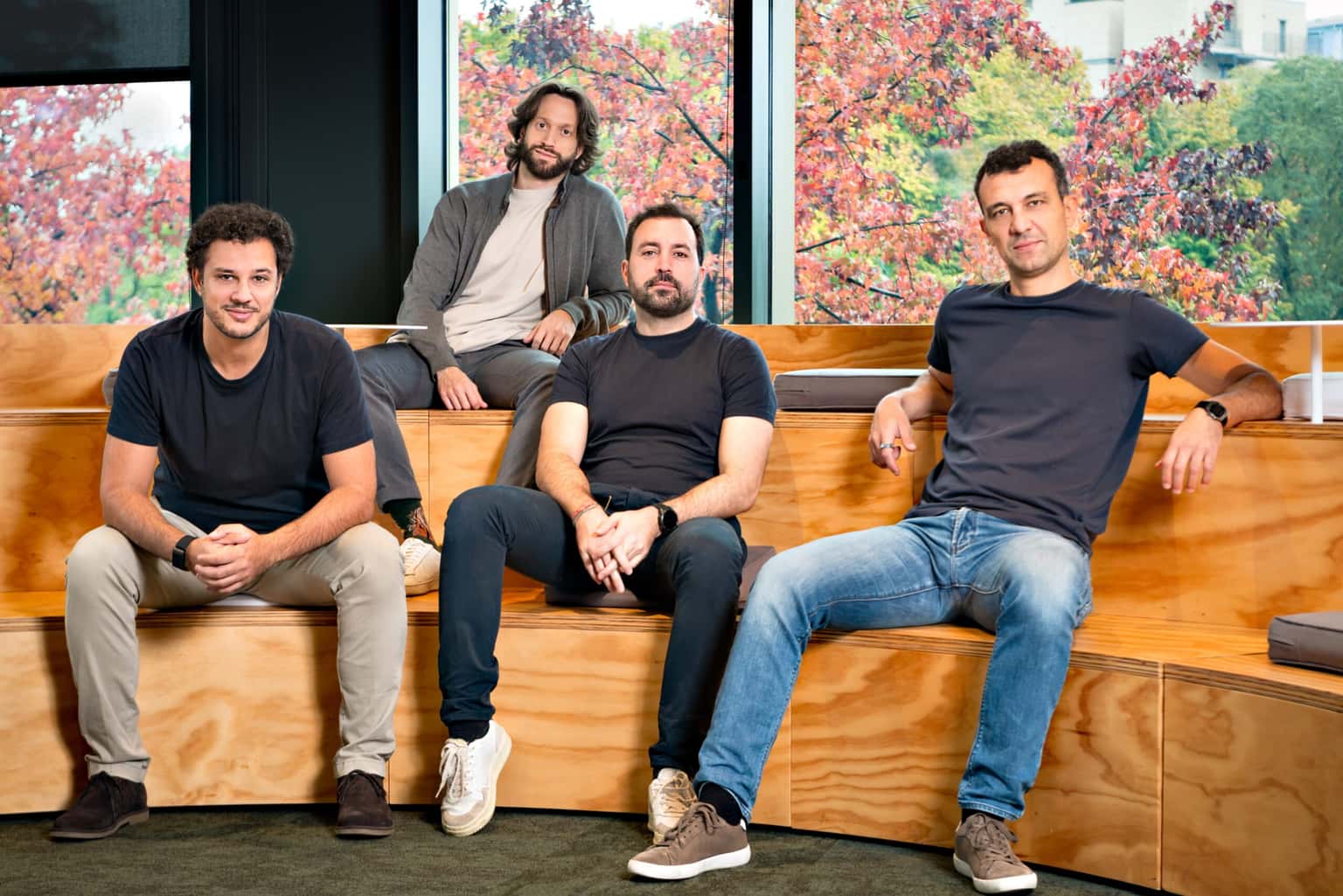 CommerceClarity sichert sich 2,7 Mio. € zur Förderung der agentischen Ära des E-Commerce